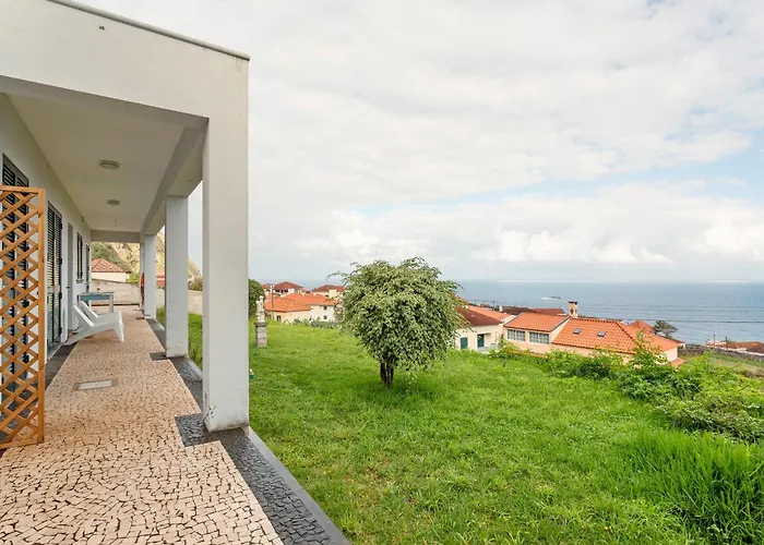 Blissful Haven - Soulful Holiday home *